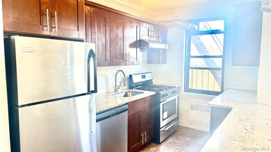 Dara Gardens unit 4 G, Flushing, NY 11367 - photo 2