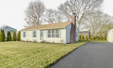 20 Swallow St, Teaticket, MA 02536 - photo 2