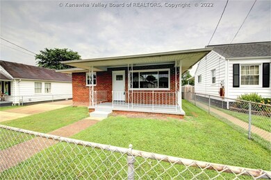 535 21st St, Dunbar, WV 25064 - photo 3