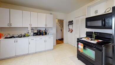 254 Elliot St unit 2, Newton Upper Falls, MA 02464 - photo 5