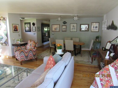 41006 N McCully Mountain Rd, Lyons, OR 97358 - photo 5