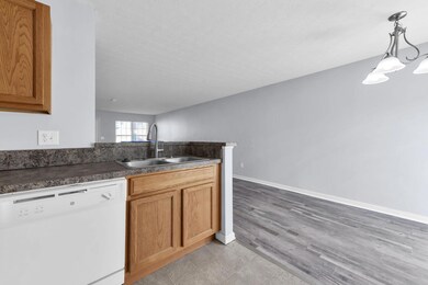 8326 Bruntsfield Rd, Columbus, OH 43235 - photo 7