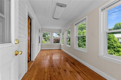 35 Inman Ave, Warwick, RI 02886 - photo 4