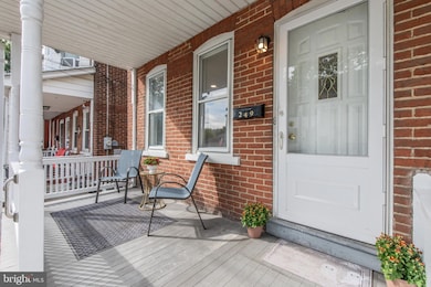 249 E Ettwein St, Bethlehem, PA 18018 - photo 3