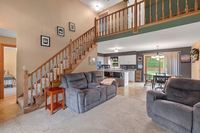 3987 Elaines Way-11