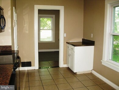 509 W North Ave, Palmyra, PA 17078 - photo 6