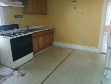 43 Humes St, Providence, RI 02907 - photo 4