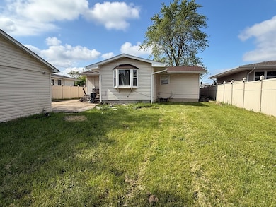 2847 194th St, Lansing, IL 60438 - photo 2