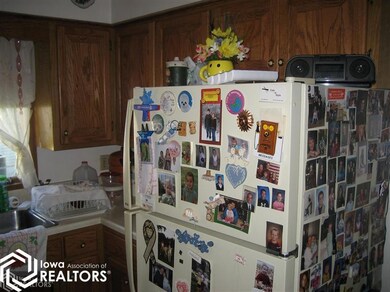 712 E Division St, Audubon, IA 50025 - photo 7