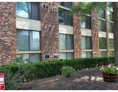 993 Mass Ave unit 303, Arlington, MA 02476 - photo 3