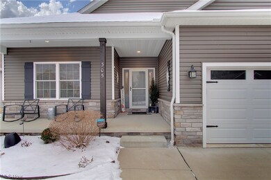 305 Alissa Ln, Canal Fulton, OH 44614 - photo 5