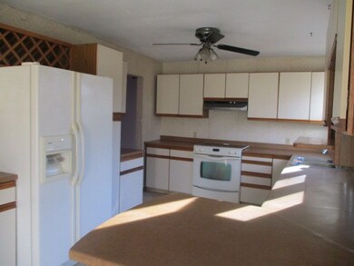 1376 Wallum Lake E, Burrillville, RI 02859 - photo 4