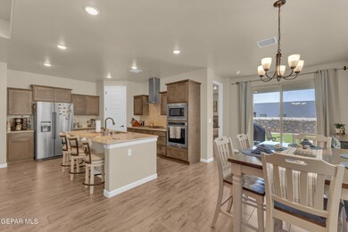 13572 Lawkland St, Horizon City, TX 79928 - photo 4