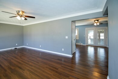 6392 Plainfield-105