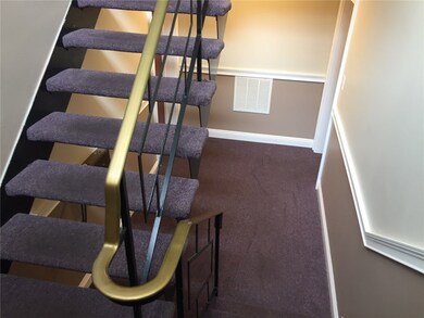 3940 Post Rd unit 6, Warwick, RI 02886 - photo 4