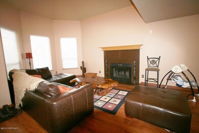 2806 snug harbor6