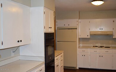 Kitchen Work Space