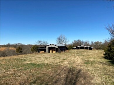 15026 E Highway 264, Lowell, AR 72745 - photo 3