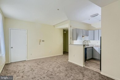 951 Brooks Ln unit 1D, Baltimore, MD 21217 - photo 6