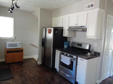 hollywood kitchen 1