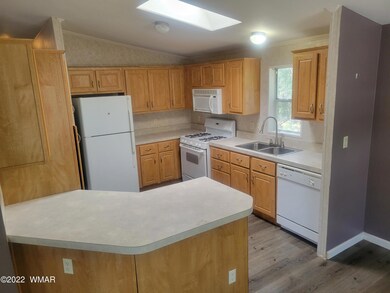 591 S 11th St, Show Low, AZ 85901 - photo 6