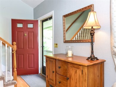 805 Pinewood Dr, Smithfield, RI 02917 - photo 2