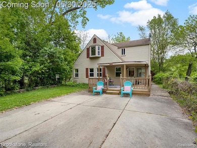 Front of Home/Street View