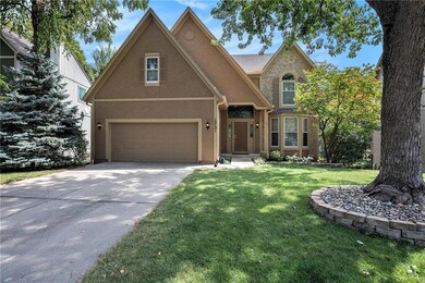 12131 S Rene St, Olathe, KS 66062 - photo 3
