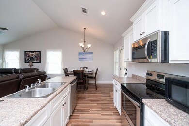 204 Allentown Ln, Macon, GA 31216 - photo 4