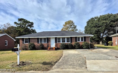 108 Rosedale Dr, Elizabeth City, NC 27909 - photo 2