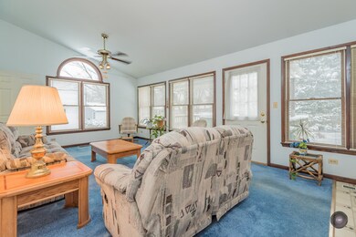 226 Cedarbrook Rd, Naperville, IL 60565 - photo 7