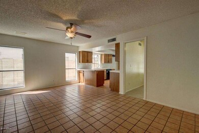 Family Room.jpg