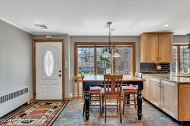 15 Jefferson Ave, Rensselaer, NY 12144 - photo 3