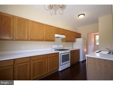 13 Dolmen Ln, Bear, DE 19701 - photo 7