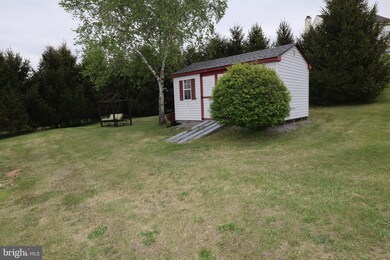 321 Homestead Ave, Bernville, PA 19506 - photo 7