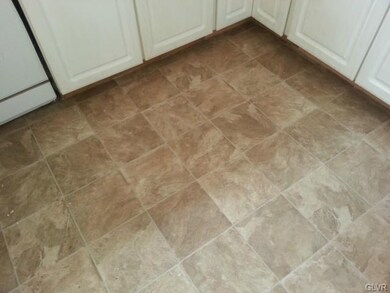 1511 N 18th St, Allentown, PA 18104 - photo 5