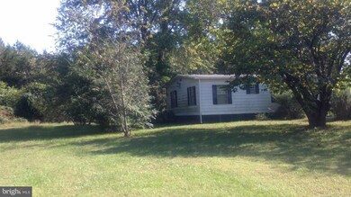 9011 Thornton Rolling Rd, Fredericksburg, VA 22408 - photo 5