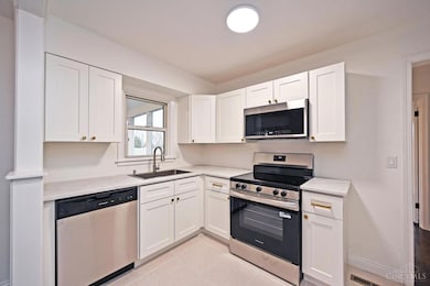 6756 Sunray Ave, Cincinnati, OH 45230 - photo 3