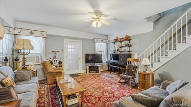 52-61 66th St, Flushing, NY 11378 - photo 3