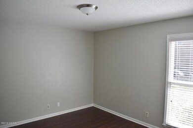 205 N Wesleyan Cir, Macon, GA 31210 - photo 6