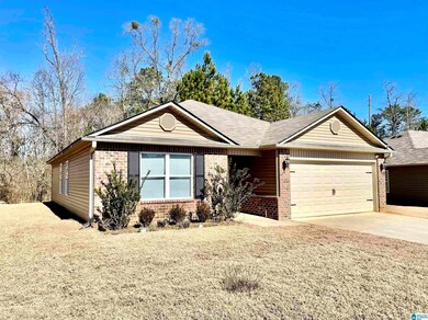 508 Margaret Ln, Calera, AL 35040 - photo 2