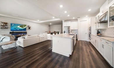 2516 Cobalt Shores Ln, Clearwater, FL 33761 - photo 6