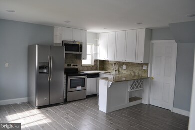 7714 Frederick Rd, Hyattsville, MD 20784 - photo 3