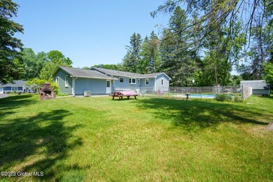 31 Meadow Dr, Troy, NY 12180 - photo 3