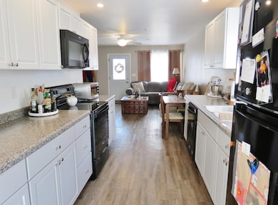 1005 German St, Maquoketa, IA 52060 - photo 7