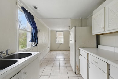 130 Streamside Dr, Chesnee, SC 29323 - photo 3