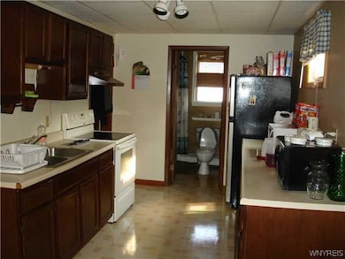 434 Payne Ave, North Tonawanda, NY 14120 - photo 2