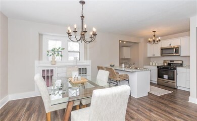 2446 E Grand Ave, Des Moines, IA 50317 - photo 6