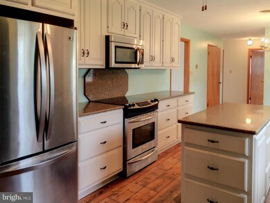 2941 Adams Dr, Chambersburg, PA 17201 - photo 3