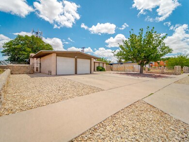 10516 Saigon Dr, El Paso, TX 79925 - photo 3